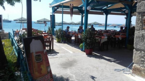 Отель Hotel Tarsanas  Пифагорио